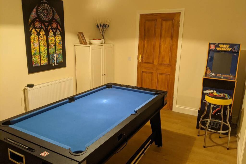 Tarff Church Sunday School. With Hot Tub And Sauna